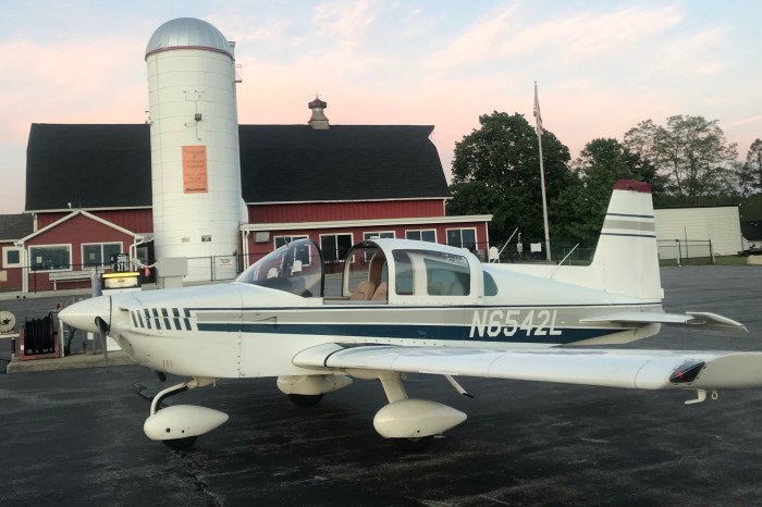 Grumman Traveler AA5